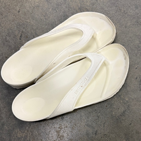 Birkenstock White Sandals - Picture 2 of 4